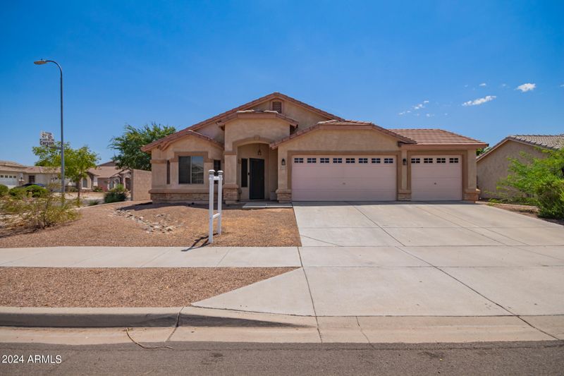 2125 W Carson Rd, Phoenix, AZ 85041