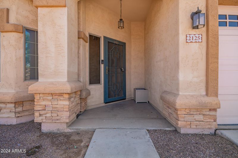 2125 W Carson Rd, Phoenix, AZ 85041