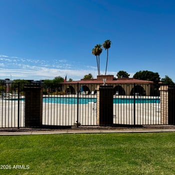 2126 Villa Ct, Tempe, AZ 85282
