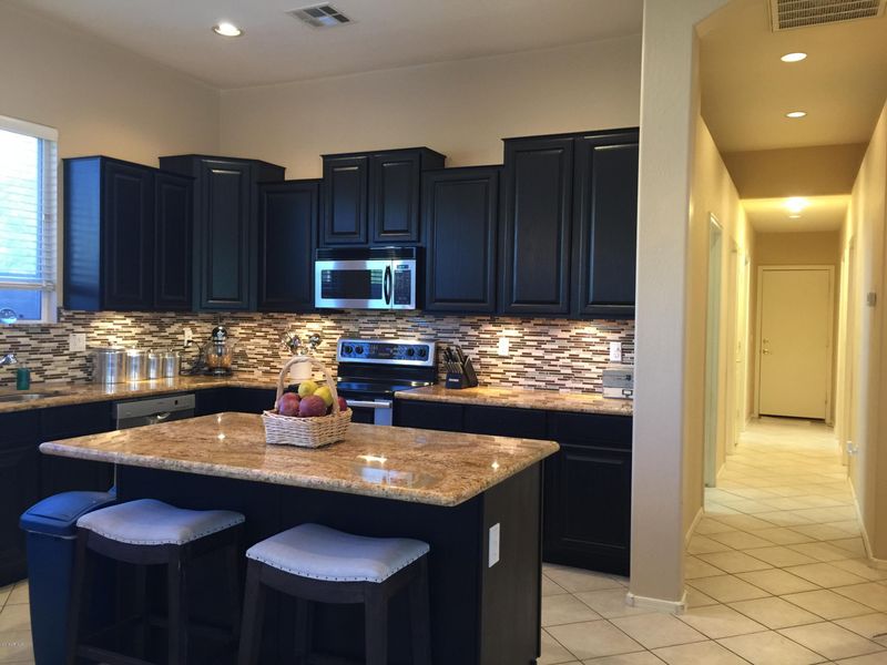 2126 S Porter St, Gilbert, AZ 85295