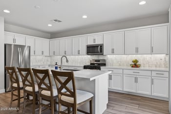 21262 Kingbird Dr, Queen Creek, AZ 85142