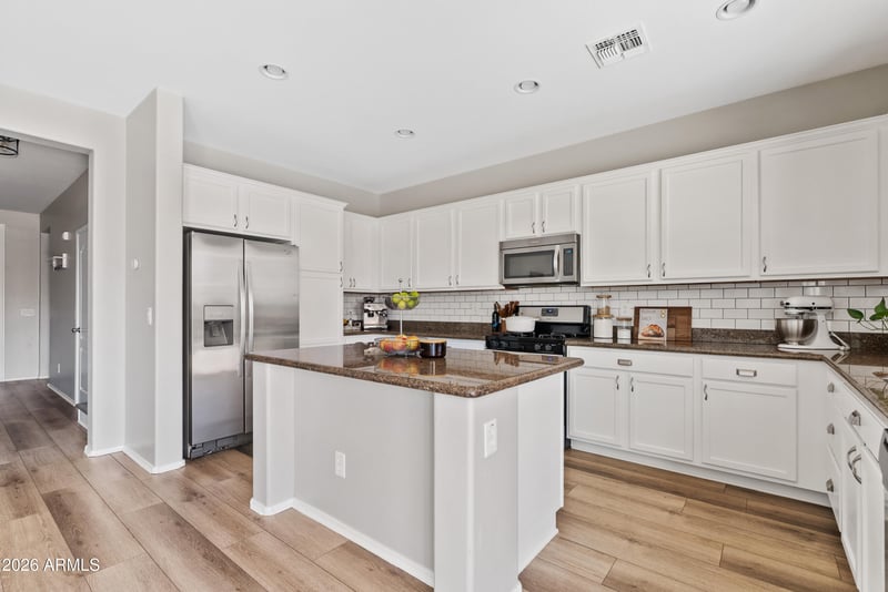 21267 E Via De Olivos --, Queen Creek, AZ 85142