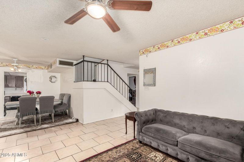 2127 E Ellis Dr, Tempe, AZ 85282