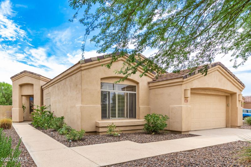2127 E Valencia Dr, Phoenix, AZ 85042