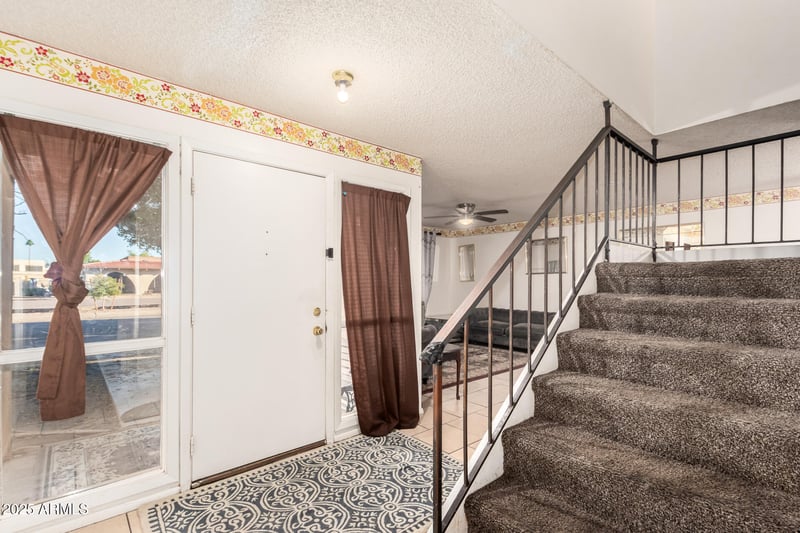 2127 Ellis Dr, Tempe, AZ 85282