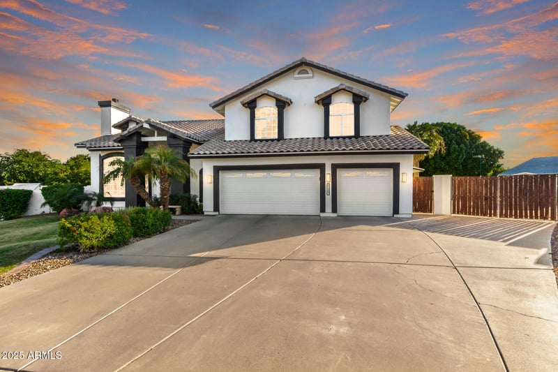 2127 Laurel St, Mesa, AZ 85213