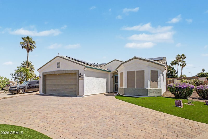 2127 Shannon Way, Mesa, AZ 85215