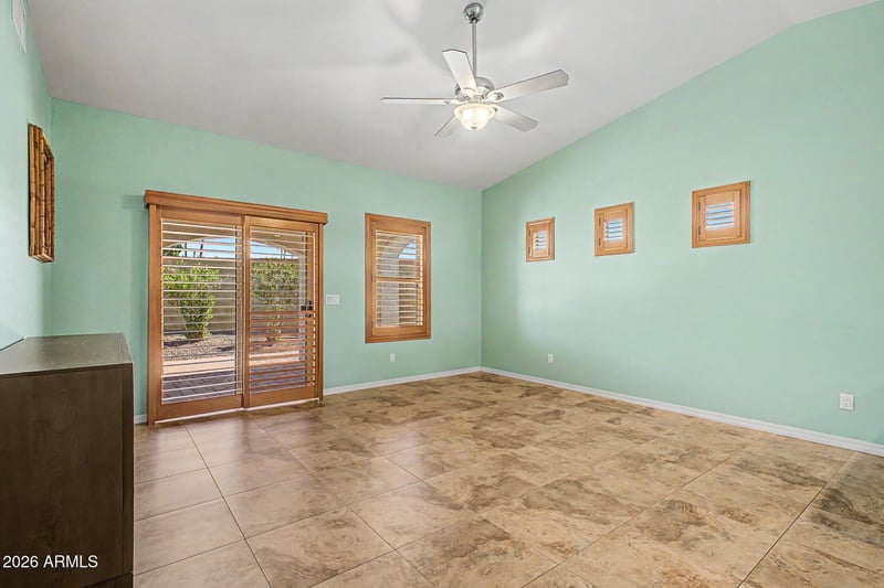 2127 Shannon Way, Mesa, AZ 85215