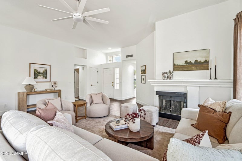 2127 Peninsula Cir, Chandler, AZ 85248