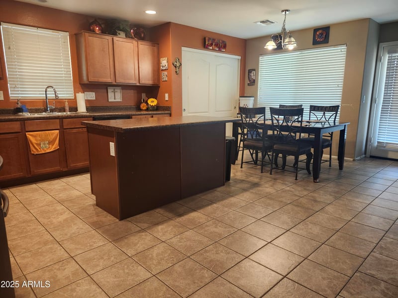 21280 96th Ave, Peoria, AZ 85382