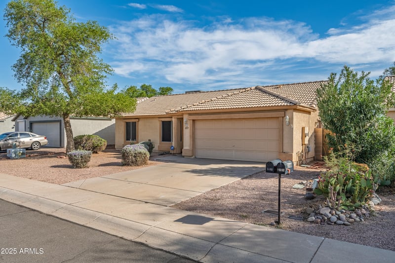 2129 17th Ave, Apache Junction, AZ 85120