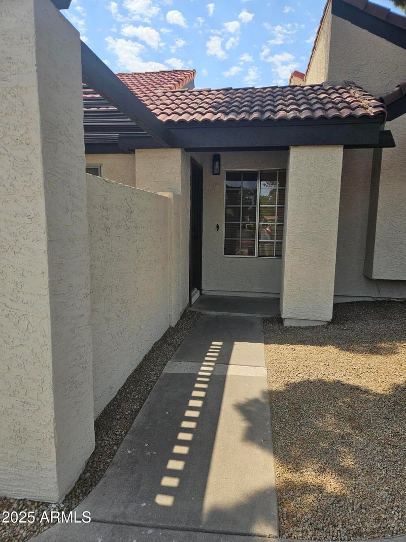 2129 Kirkland Ln #1, Tempe, AZ 85281
