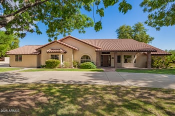 2129 Page Ave, Gilbert, AZ 85234