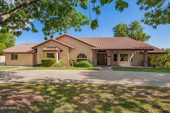 2129 Page Ave, Gilbert, AZ 85234