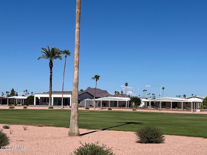 2129 Rosburg Dr, Mesa, AZ 85215