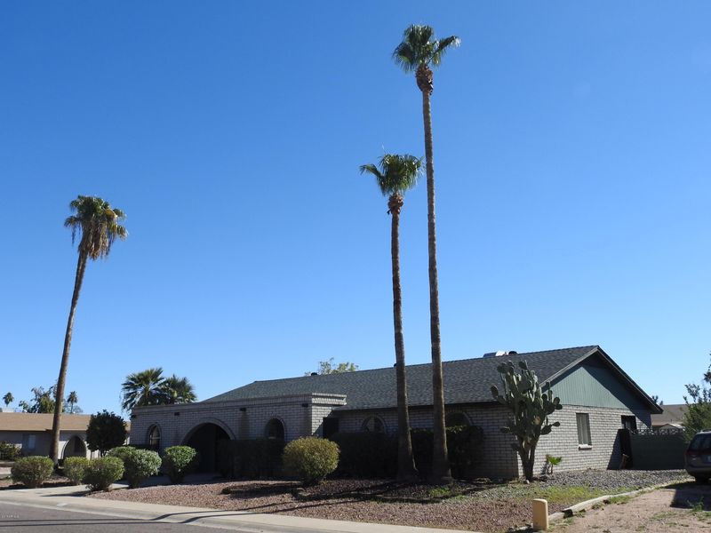 2129 W Kristal Way, Phoenix, AZ 85027