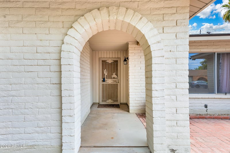 213 E Mcnair Dr, Tempe, AZ 85283
