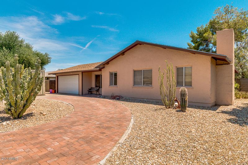 213 E Strahan Dr, Tempe, AZ 85283