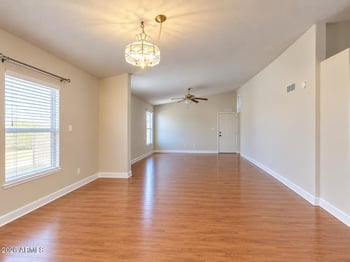 213 Gompers Cir, Morristown, AZ 85342