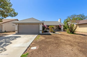 213 Piute Ave, Phoenix, AZ 85027