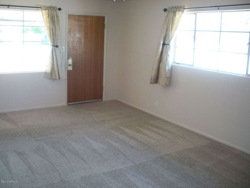 213 S Olive St, Mesa, AZ 85204
