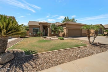 213 Smoke Tree Rd, Gilbert, AZ 85296