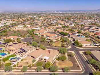 213 Summerside Rd, Phoenix, AZ 85042