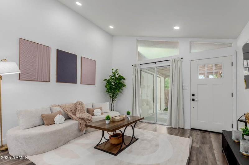 2130 Camino St #7, Mesa, AZ 85201