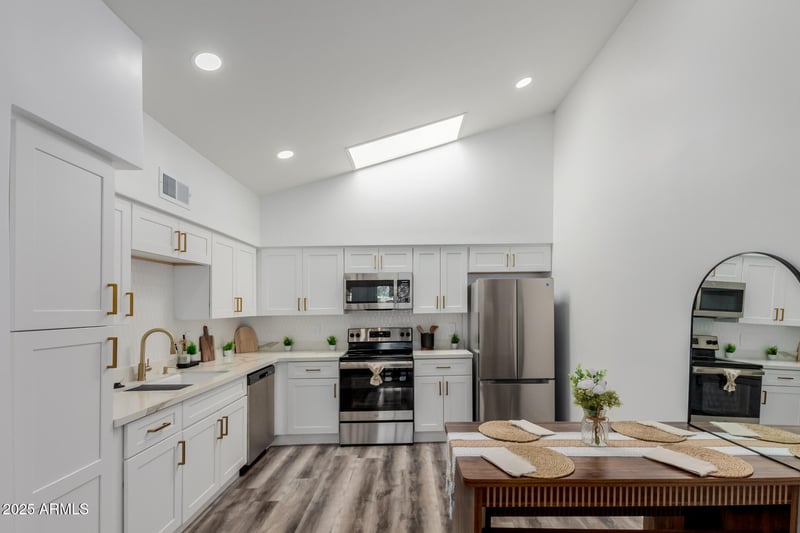 2130 Camino St #7, Mesa, AZ 85201