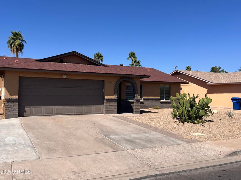 2130 W Devonshire St, Mesa, AZ 85201