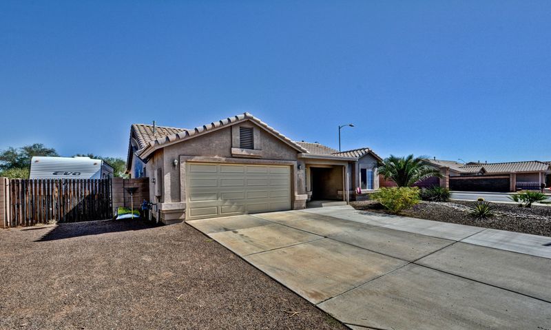 21305 N 107th Dr, Sun City, AZ 85373