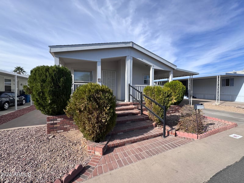 2131 E Union Hills Dr #M5, Phoenix, AZ 85024