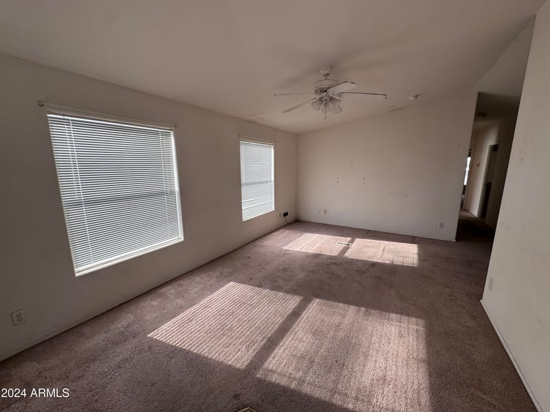 2131 E Union Hills Dr #M5, Phoenix, AZ 85024