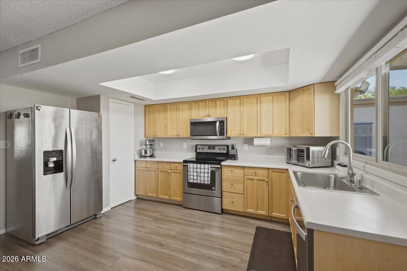 2132 E Minton Dr, Tempe, AZ 85282