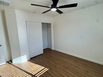 2132 N 77th Dr, Phoenix, AZ 85035
