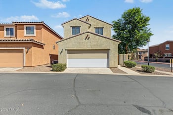 2132 N 77th Dr, Phoenix, AZ 85035