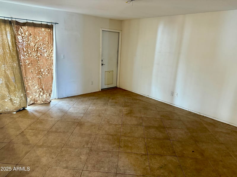 2132 Obispo Ave, Mesa, AZ 85202
