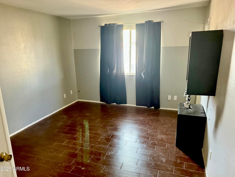 2132 Obispo Ave, Mesa, AZ 85202