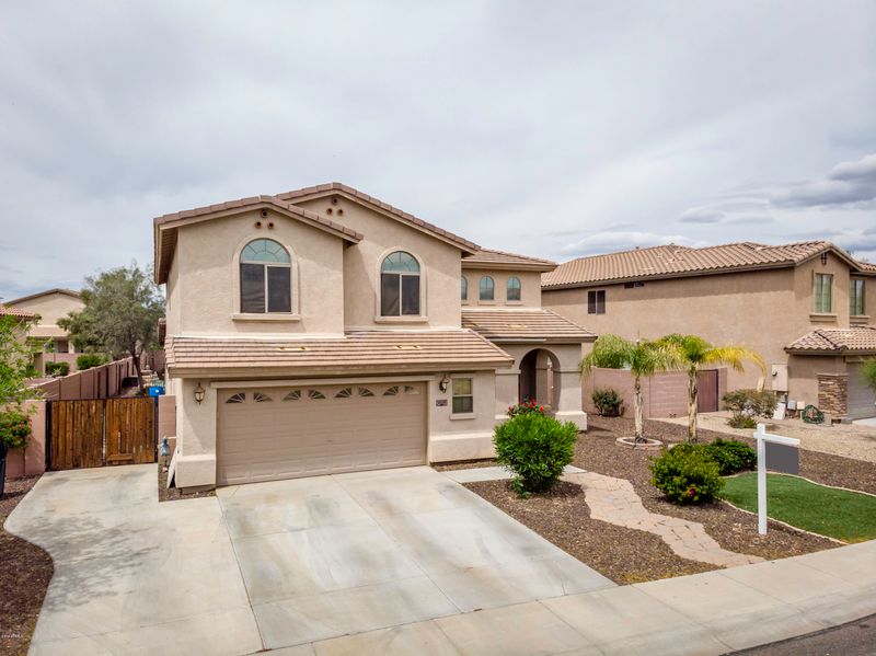 2132 W Gambit Trl, Phoenix, AZ 85085