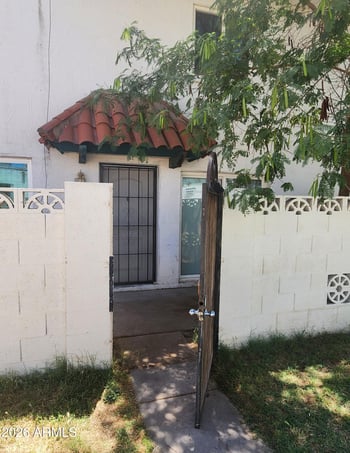2132 Glenrosa Ave #B78, Phoenix, AZ 85015