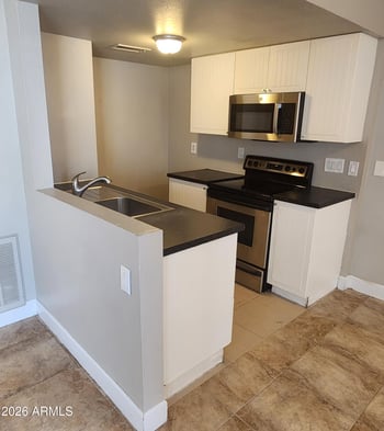 2132 Glenrosa Ave #B78, Phoenix, AZ 85015