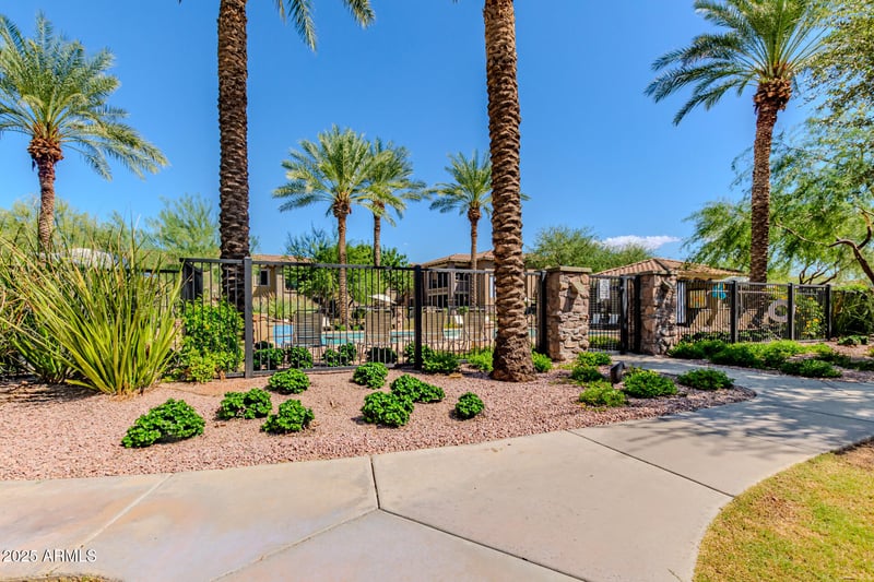 21320 56th St #1091, Phoenix, AZ 85054