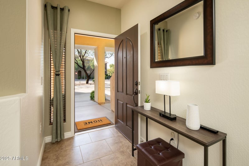 21320 56th St #1113, Phoenix, AZ 85054