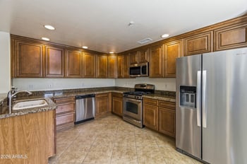 21320 56th St #2047, Phoenix, AZ 85054