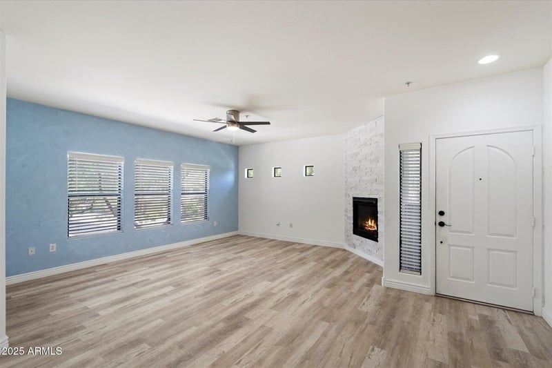 21320 56th St #2171, Phoenix, AZ 85054