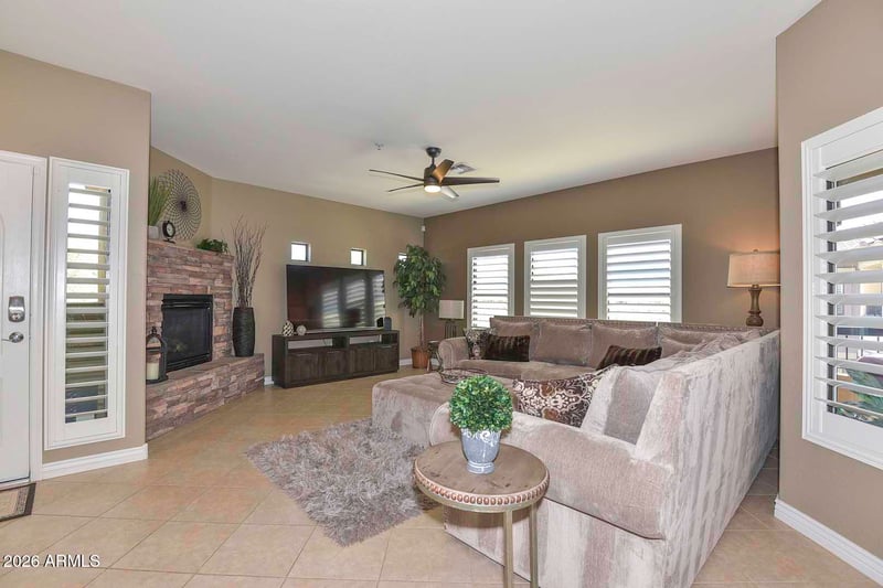 21320 N 56th St #2030, Phoenix, AZ 85054