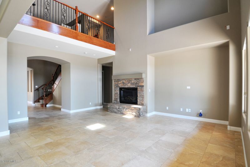 21321 N 39th Way, Phoenix, AZ 85050