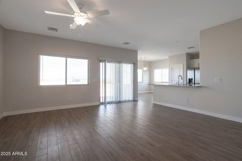 21321 Sleepy Ranch Rd, Wittmann, AZ 85361