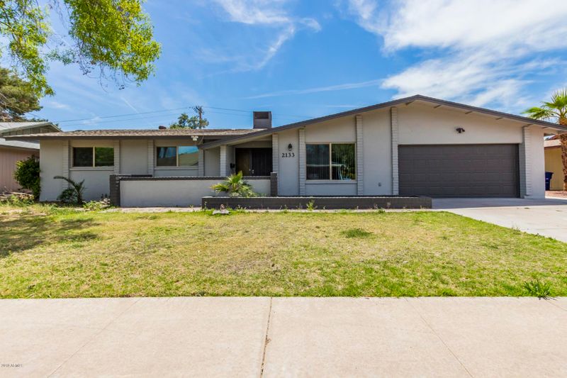 2133 E Broadmor Dr, Tempe, AZ 85282
