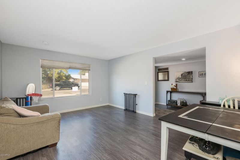 2133 E El Parque Dr, Tempe, AZ 85282